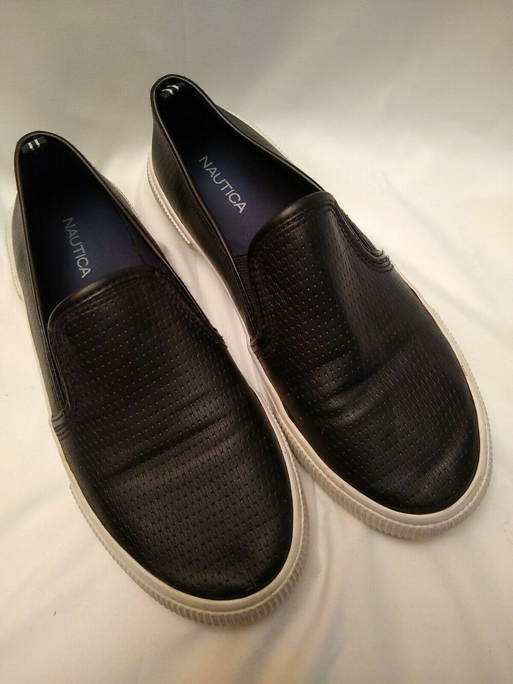 Nautica Conaway, Women's Slip On Boat Shoe, Black, SZ 8.5